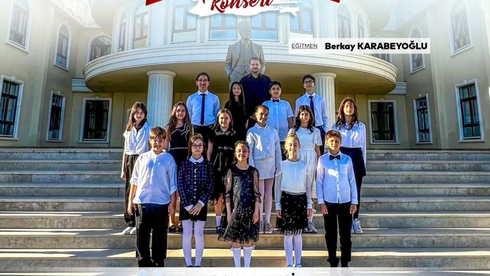 “KONSERVATUVAR ÖĞRENCİLERİMİZDEN MÜZİK ZİYAFETİ”